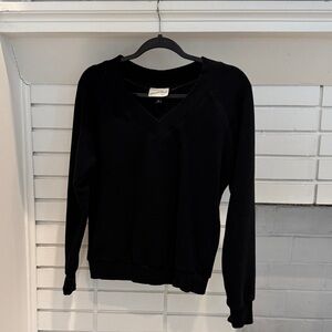 Women’s Leisure Studio Sweatshirt